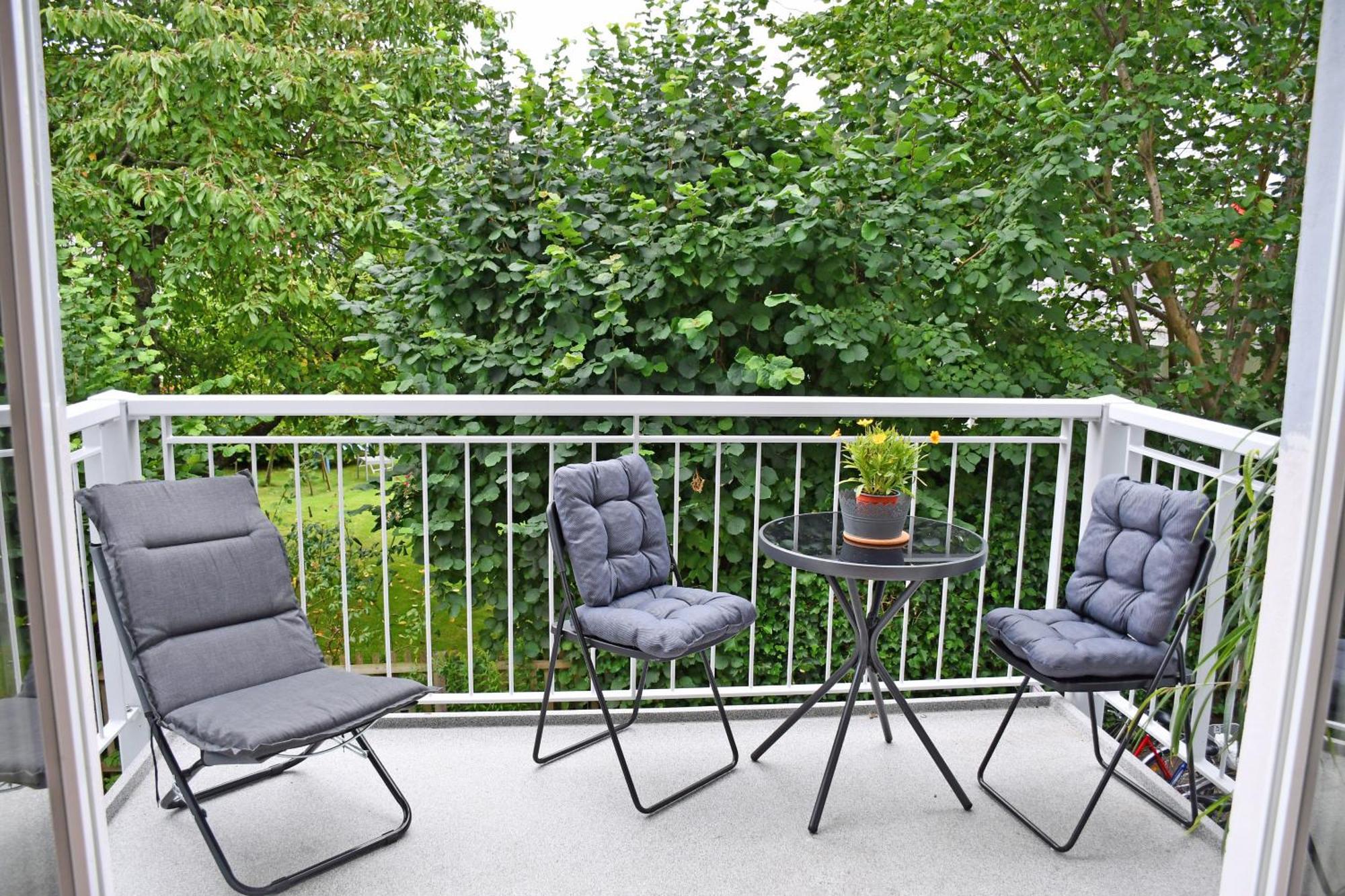 Ferienwohnung Kleine Oase Im Haus Waldesheim Goehren  Exterior foto